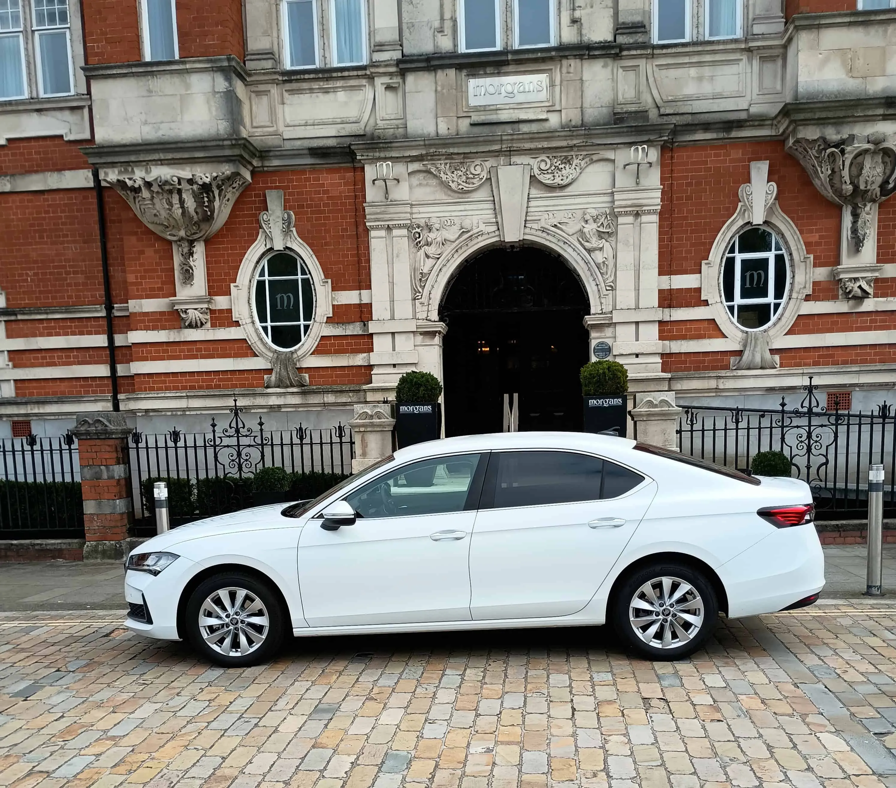 car-swansea-executive-travel